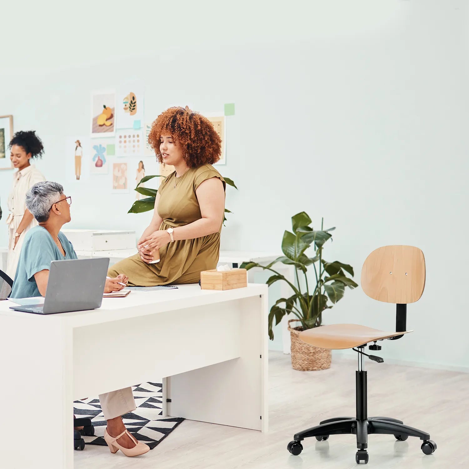 Perch Wood Pneumatic Chair